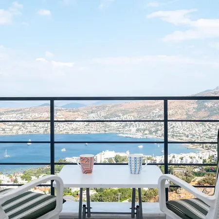Triplex With Fantastic View In Bodrum Βίλα