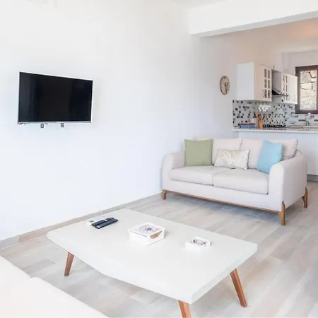 Triplex With Fantastic View In Bodrum * גונדוגן