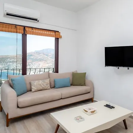 Triplex With Fantastic View In Bodrum Gundogan (Bodrum)